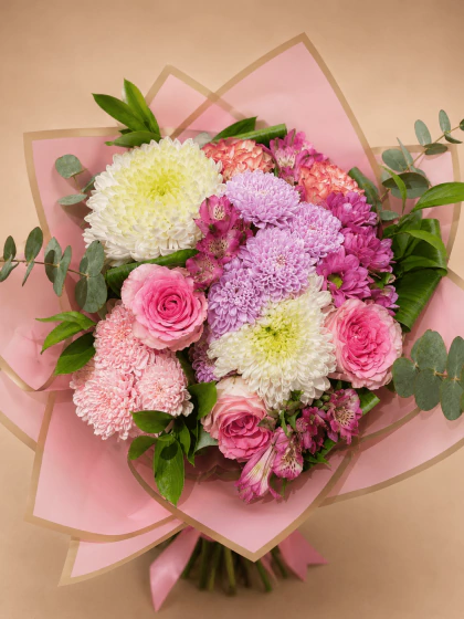 Pembe Zarif Buket